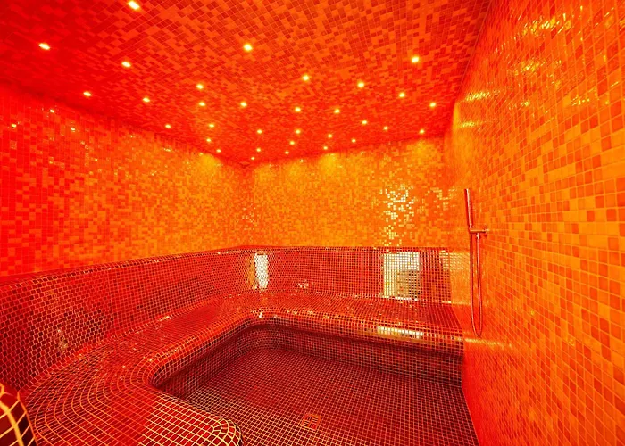 Hotel Wellness Queens 4*