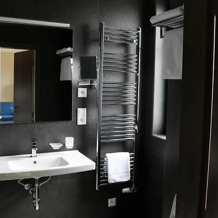 מלון Wellness Queens Mariánské Lázně